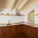 Roza Vila