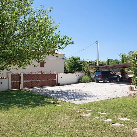 Roza Villa Puntera