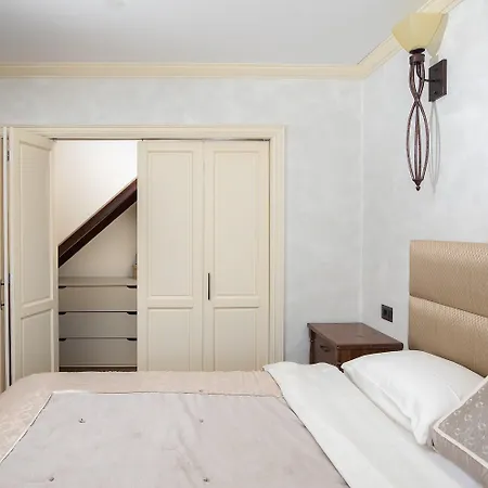 Villa Roza *